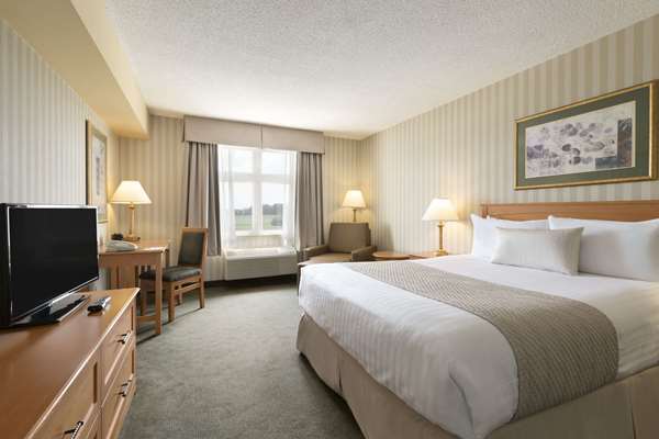  - Days Inn Orillia