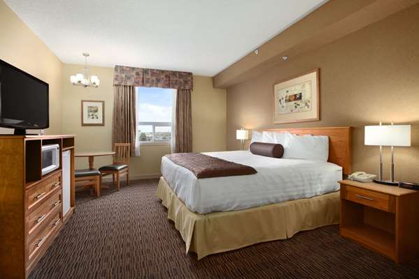 - Days Inn Edmonton West