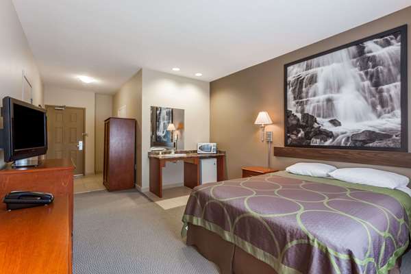  - Super 8 Hotel Abbotsford