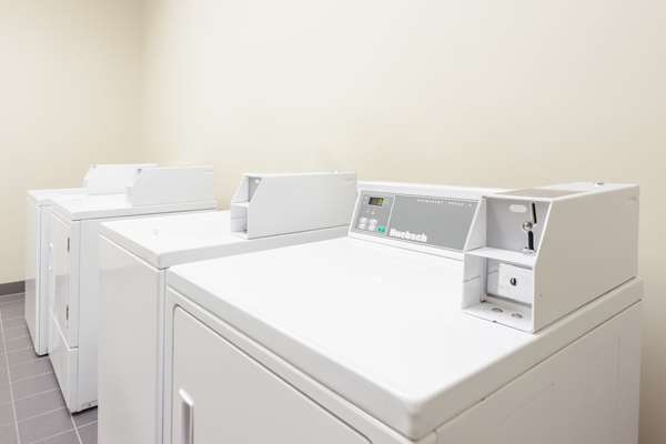  - Super 8 Hotel Abbotsford