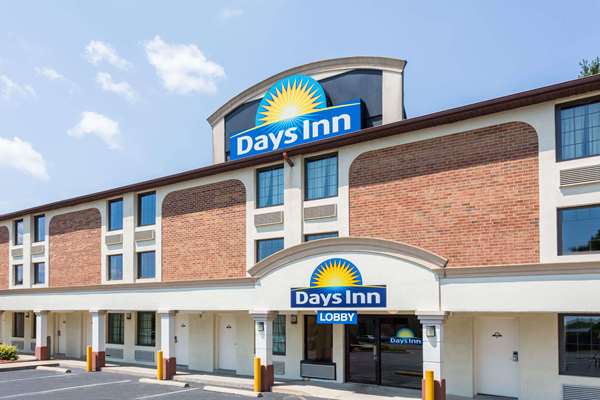 Exterior view - Days Inn Dumfries - I-95, Exit 152