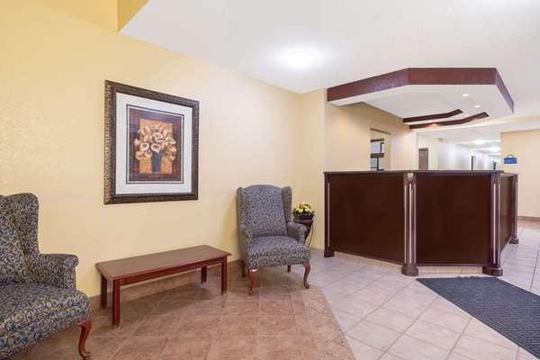  - Days Inn Faribault