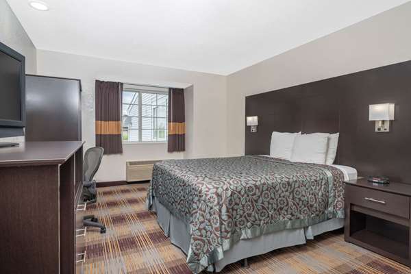  - Days Inn Faribault