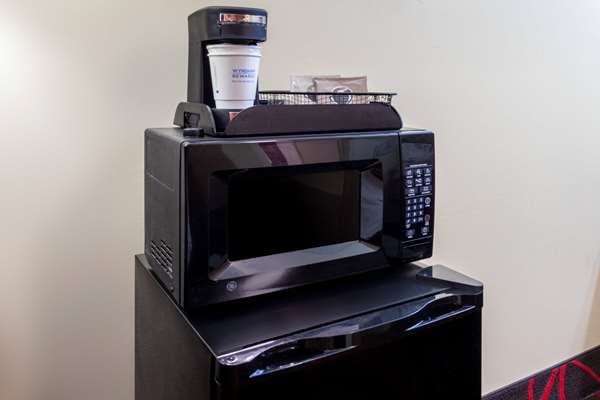  - Travelodge Richmond - I-70, Exit 156