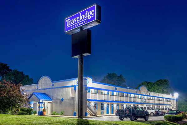 Exterior view - Travelodge Richmond - I-70, Exit 156
