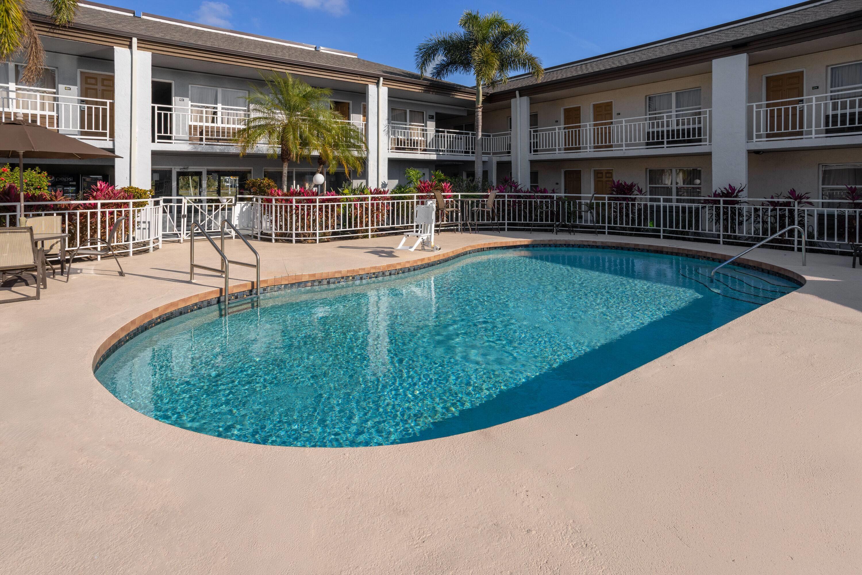 Pool - indoor | Super 8 by Wyndham Ellenton Bradenton Area