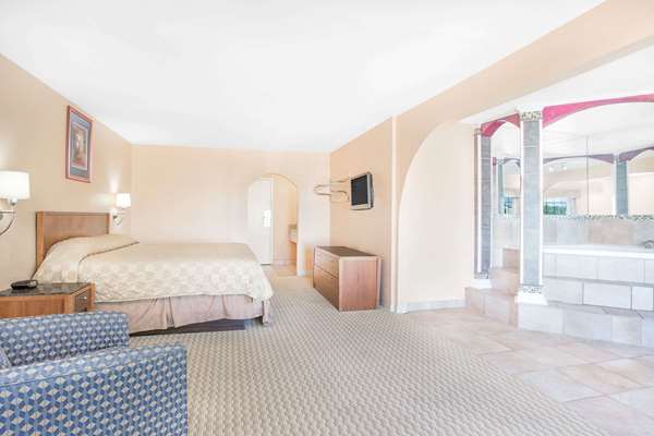  - Super 8 Motel San Angelo