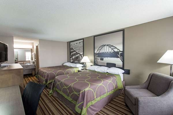  - Super 8 Hotel Springdale - I-49, Exit 72