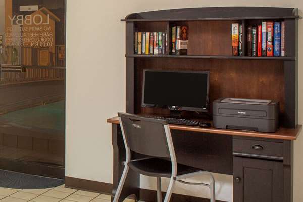 Conference Area - Super 8 Hotel Springdale - I-49, Exit 72