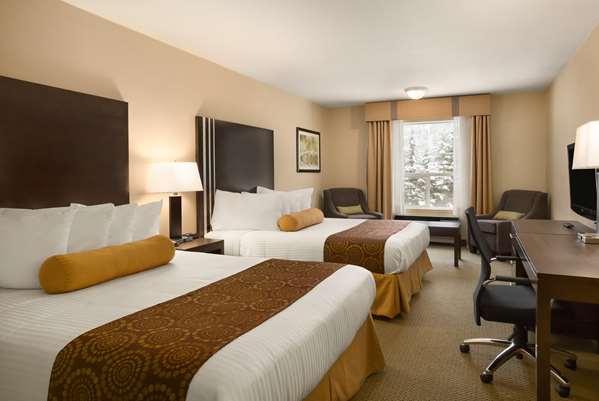  - Ramada Limited Hotel Golden