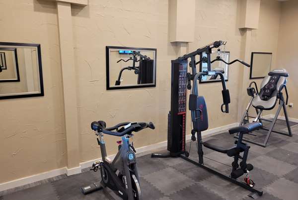 Fitness/ Exercise Room - Days Inn Woodward