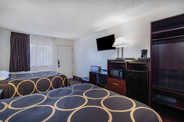  - Super 8 Motel South Hotel Circle San Diego