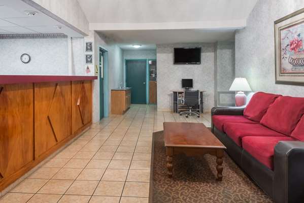  - Super 8 Hotel Hancock