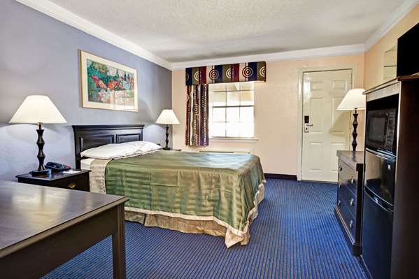  - Travelodge Northwest Richland Hills