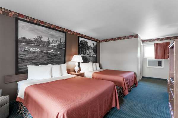  - Super 8 Motel Downtown Lake George