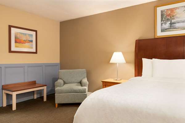  - Travelodge Richmond Hill