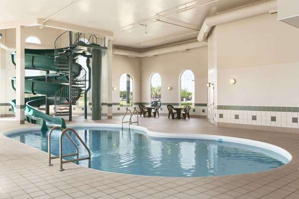 Pool - Days Inn Suites Winkler