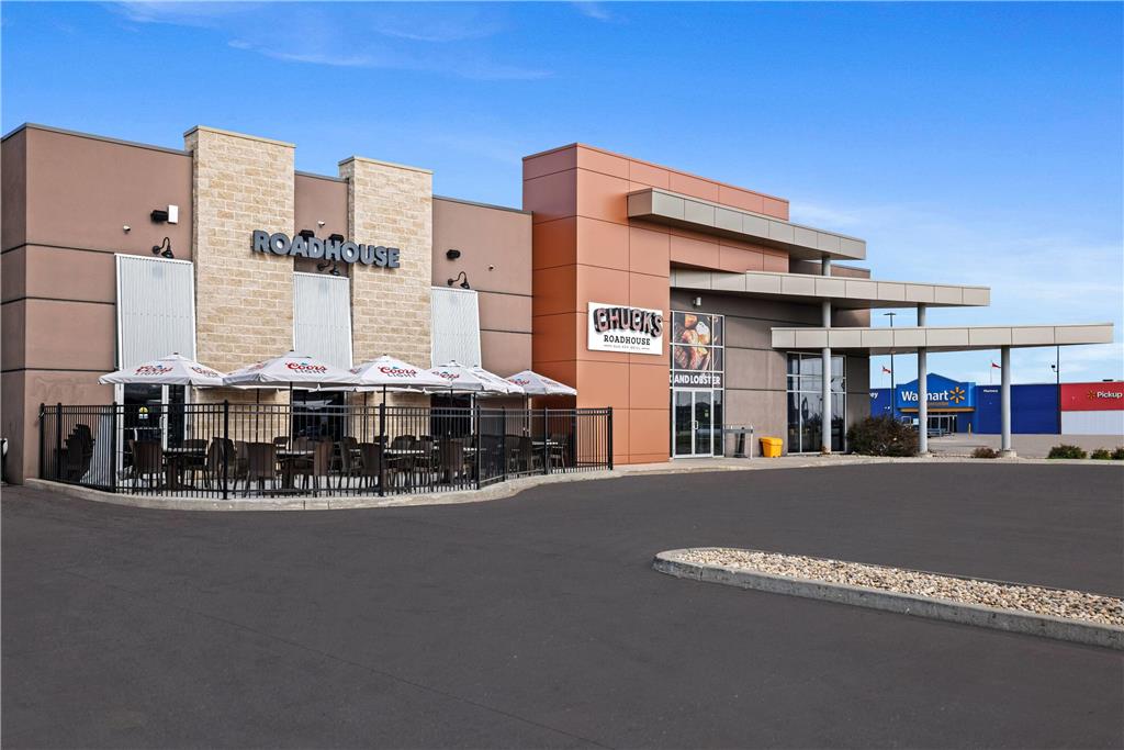 Days Inn & Suites Winkler