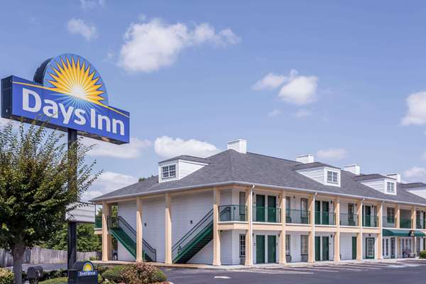 Exterior view - Days Inn Simpsonville