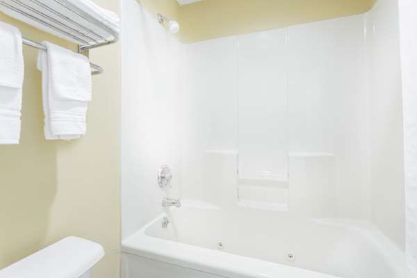  - Days Inn Simpsonville