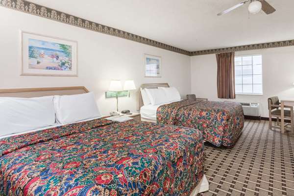  - Days Inn Huntsville