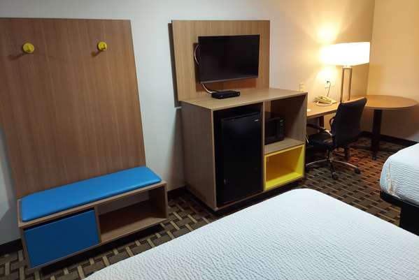  - Days Inn Huntsville