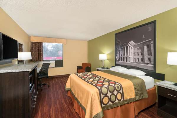  - Super 8 Hotel Raleigh