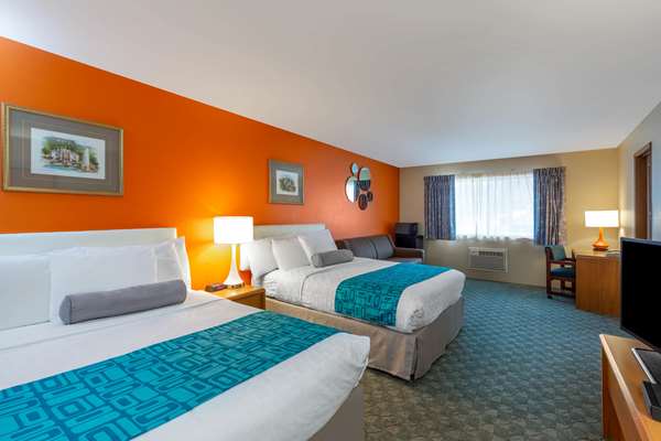  - Howard Johnson Express Inn Leavenworth
