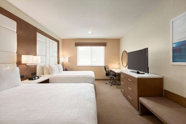  - Wyndham Garden Hotel Anaheim - I-5, Exit 109