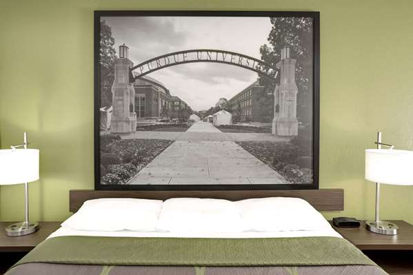  - Super 8 Motel Lafayette - I-65, Exit 172