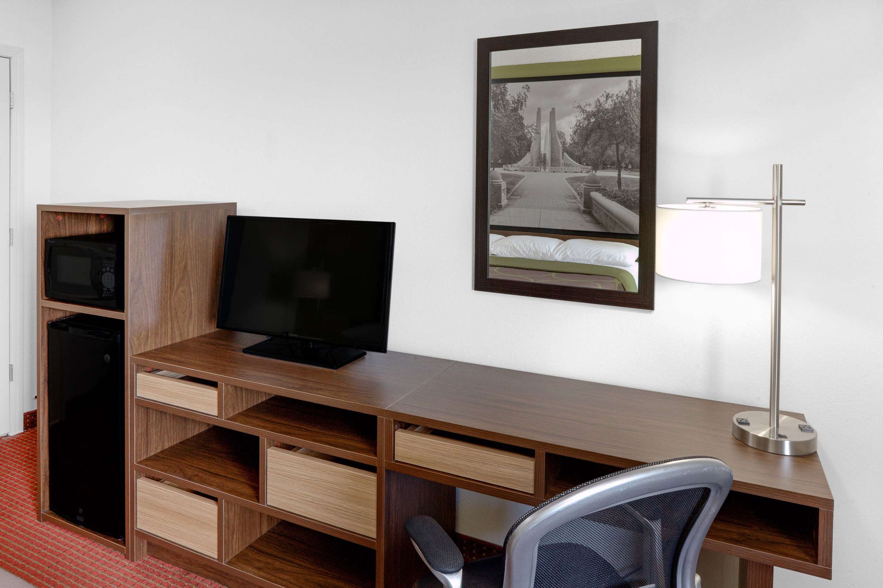 Business Center | Super 8 by Wyndham Lafayette / Purdue Area