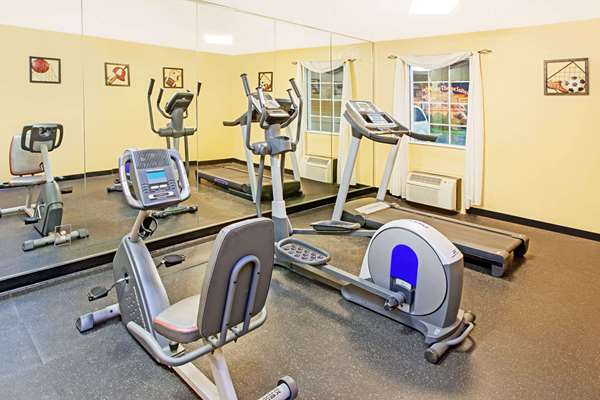 Fitness/ Exercise Room - Days Inn & Suites Terre Haute - I-70, Exit 7