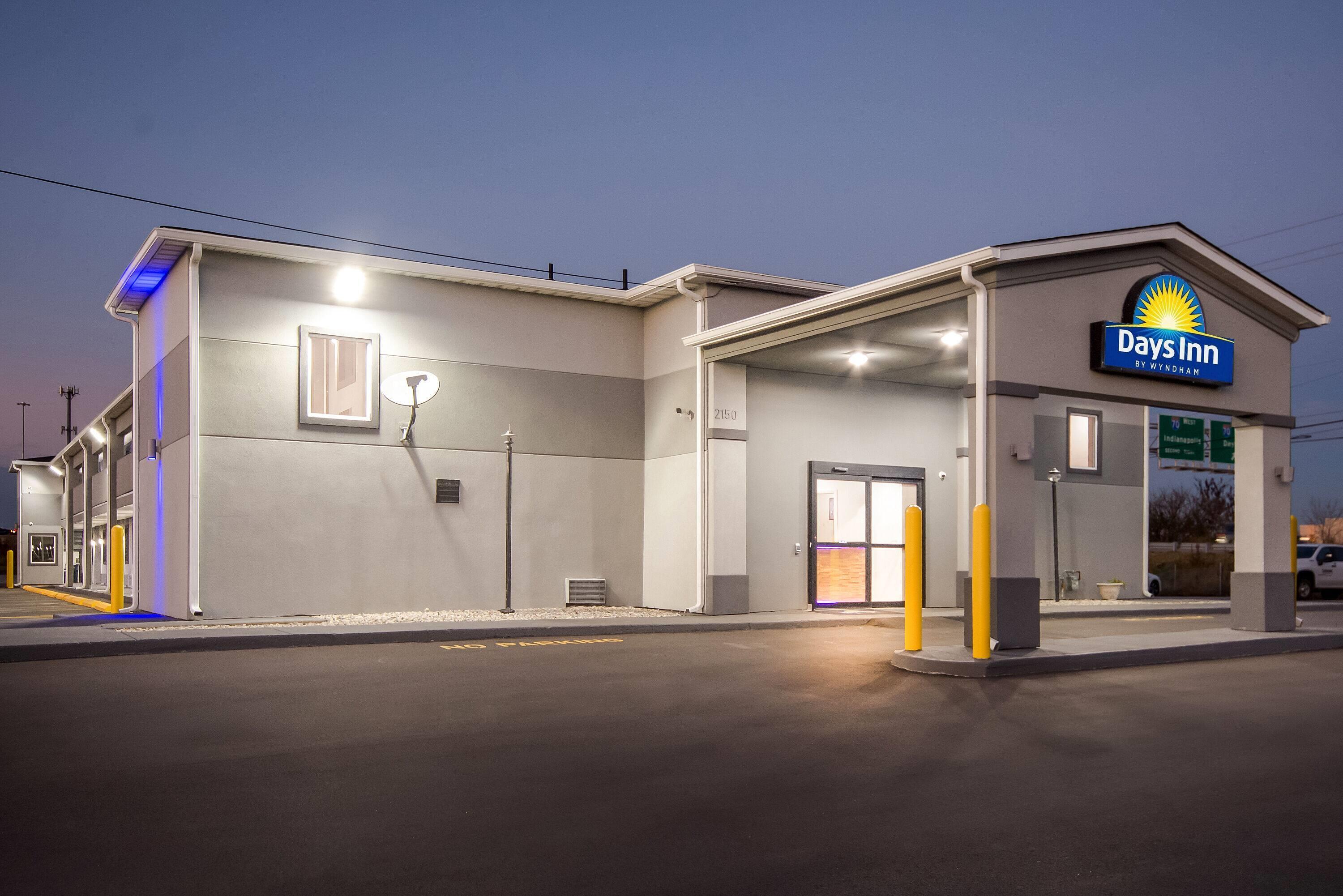 Exterior | Days Inn by Wyndham Indianapolis East Post Road