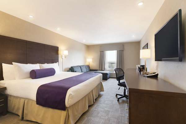 - Days Inn Medicine Hat