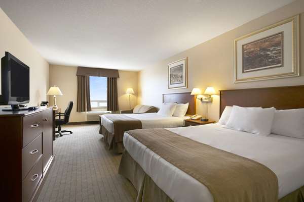Suite - Days Inn Moose Jaw