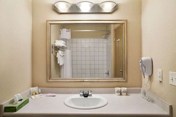  - Days Inn Prince Albert