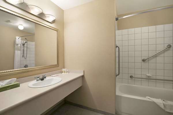  - Days Inn Prince Albert