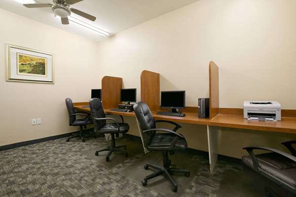 Conference Area - Days Inn Prince Albert