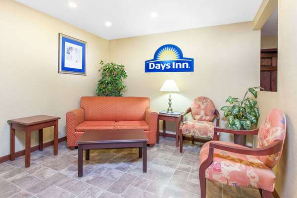  - Days Inn Maumee - I-80 & I-90, Exit 59