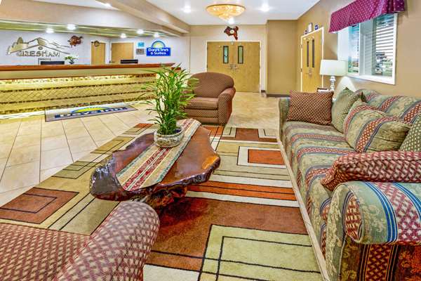  - Days Inn & Suites Gresham