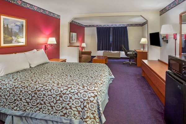  - Days Inn & Suites Gresham