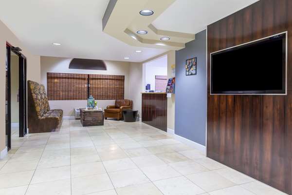  - Days Inn Camp Verde - I-17, Exit 287