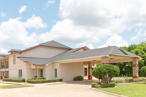Exterior view - Super 8 Motel Bossier City - I-20, Exit 22
