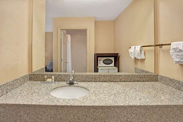  - Days Inn Marietta - I-75, Exit 265