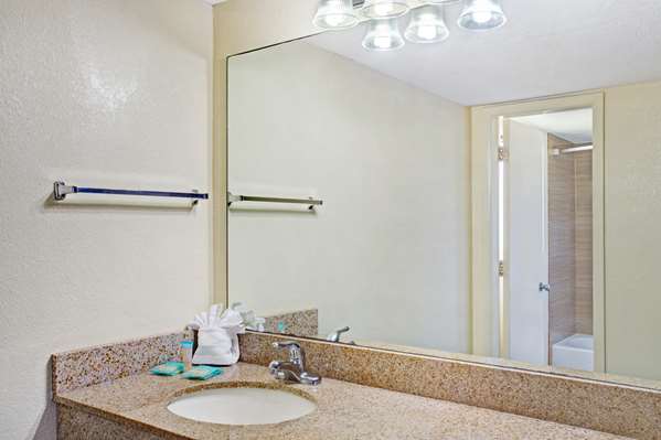  - Super 8 Hotel St Augustine Beach