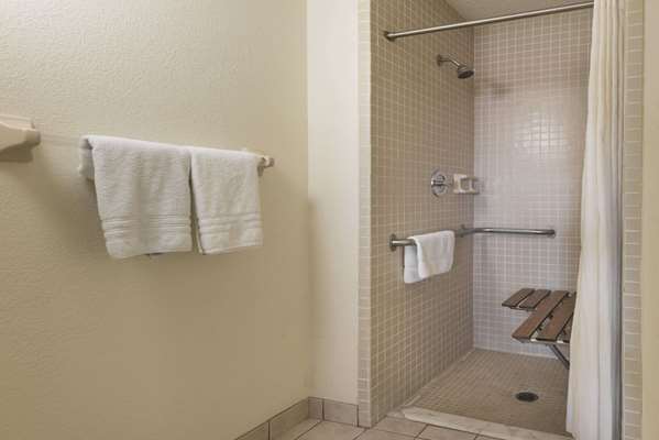  - Super 8 Motel Dayton Intl Airport Vandalia - I-75, Exit 63