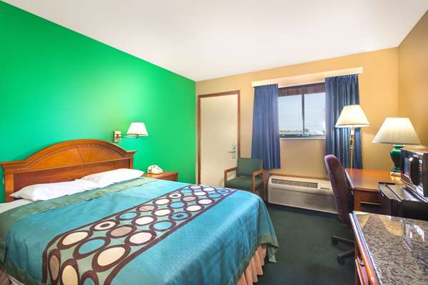  - Super 8 Motel Dayton Intl Airport Vandalia - I-75, Exit 63
