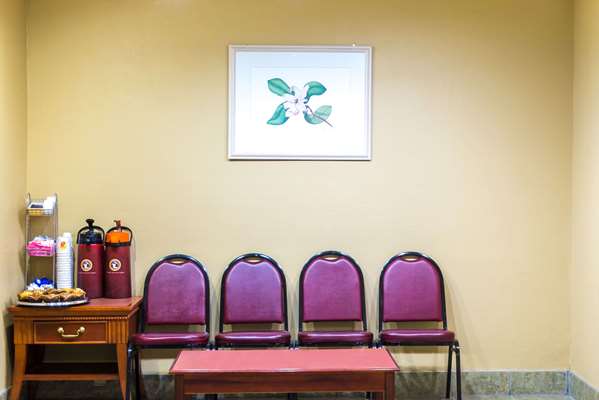  - Super 8 Motel Dayton Intl Airport Vandalia - I-75, Exit 63