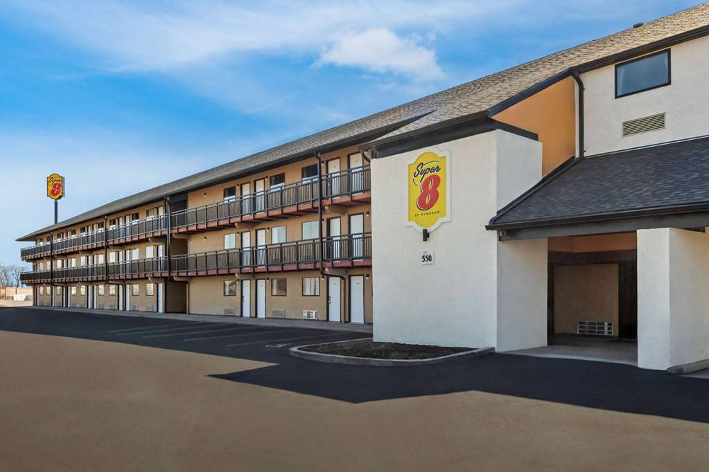 Super 8 Vandalia/Dayton Intl Airport