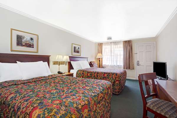  - Days Inn Everett - I-5, Exit 189